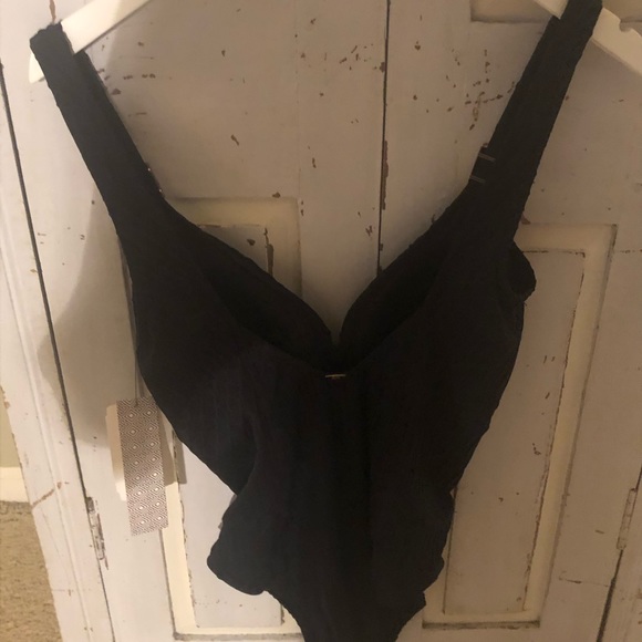 Amoresa Swimsuit—(never worn) - Picture 2 of 8